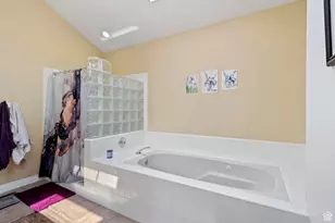 1820 S High Pointe Dr, Bountiful, UT 84010 - Photo 20