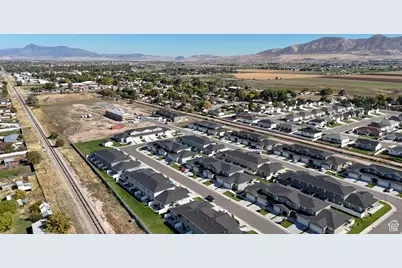 250 W 1200 S #103, Tremonton, UT 84337 - Photo 38