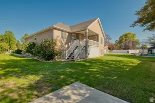 916 S 1760 W, Syracuse, UT 84075 - Photo 26