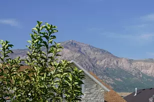 759 W Fox Dr, Pleasant View, UT 84414 - Photo 38