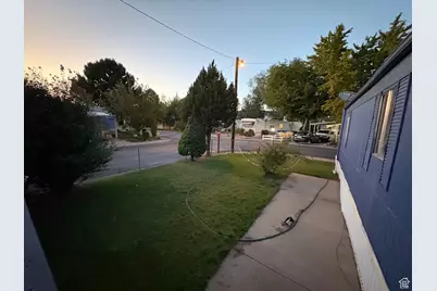 705 S Redwood Rd #77, Salt Lake City, UT 84104 - Photo 12