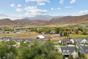 590 S Center St, Midway, UT 84049 - Photo 4