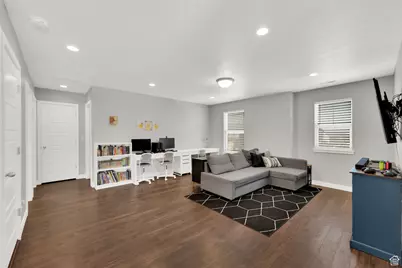 94 E Broxburn Way, Tooele, UT 84074 - Photo 18