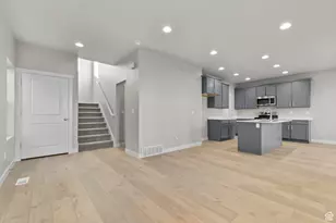 6764 N Star Lake Dr, Eagle Mountain, UT 84005 - Photo 10