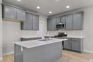 6764 N Star Lake Dr, Eagle Mountain, UT 84005 - Photo 8