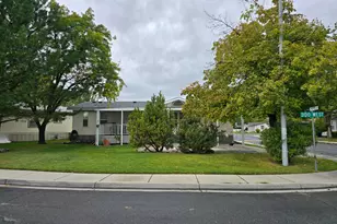 1025 N 300 W, Springville, UT 84663 - Photo 30