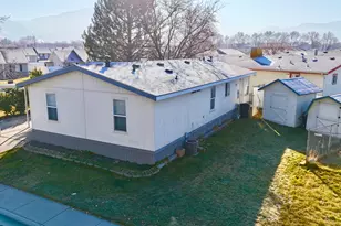 1025 N 300 W, Springville, UT 84663 - Photo 24