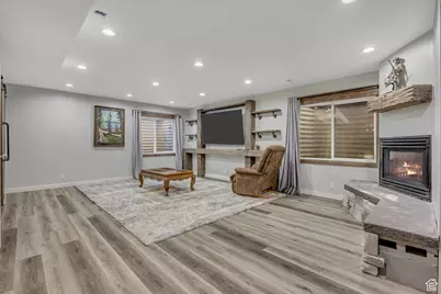 1097 W 850 S, Clearfield, UT 84015 - Photo 28