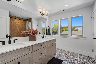 832 E 4170 S, Millcreek, UT 84107 - Photo 24