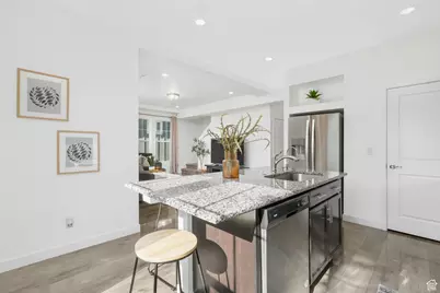 6156 W Poplar View Dr, South Jordan, UT 84009 - Photo 8