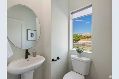 544 N 600 W #2 B, Salt Lake City, UT 84116 - Photo 16