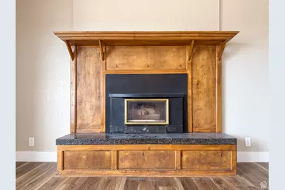 510 W Highway Dr, Wellington, UT 84542 - Photo 6