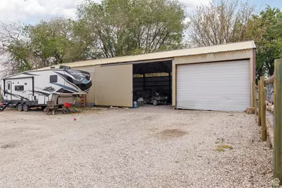 295 S State St, Ferron, UT 84523 - Photo 38