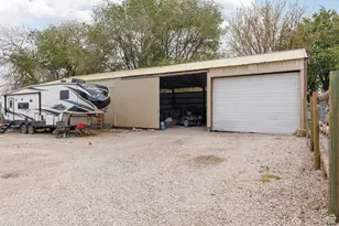 295 S State St, Ferron, UT 84523 - Photo 38