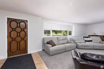 295 S State St, Ferron, UT 84523 - Photo 10