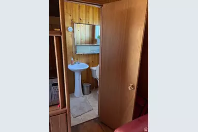 295 S State St, Ferron, UT 84523 - Photo 52