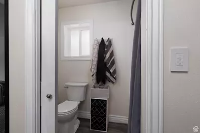 295 S State St, Ferron, UT 84523 - Photo 26