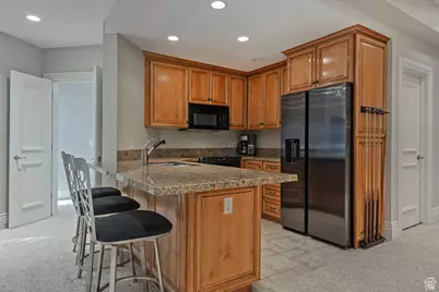 3222 E Eagle View Cir S, Sandy, UT 84092 - Photo 46