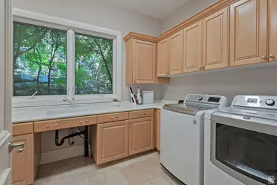 3222 E Eagle View Cir S, Sandy, UT 84092 - Photo 48