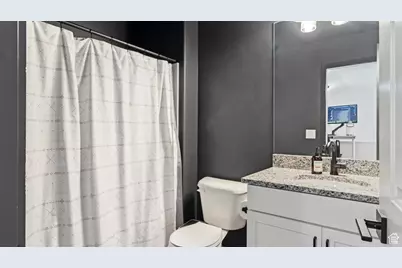 3229 W 3855 S, West Haven, UT 84401 - Photo 16