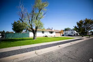721 N 800 W, Clearfield, UT 84015 - Photo 26