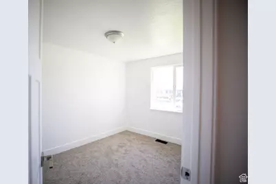 721 N 800 W, Clearfield, UT 84015 - Photo 14