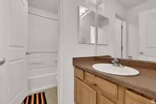 74 E Resaca Dr S, Sandy, UT 84070 - Photo 18