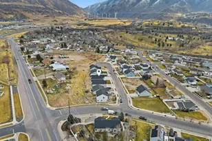 1579 S 3170 E, Spanish Fork, UT 84660 - Photo 2