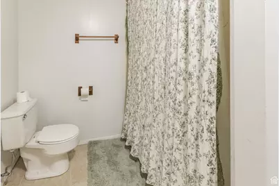990 W 1100 S, Vernal, UT 84078 - Photo 26