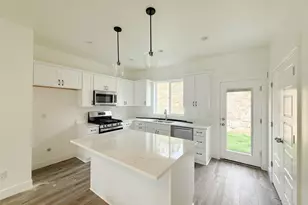 2184 W Cape Fox Way N, Lehi, UT 84043 - Photo 2