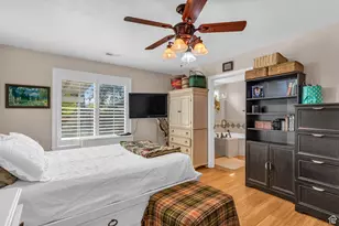 562 E Commonwealth Ave S, Salt Lake City, UT 84106 - Photo 10