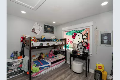 8407 Meadow Green Way, West Jordan, UT 84088 - Photo 20