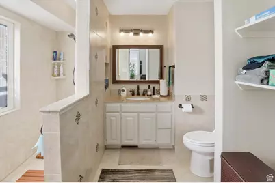 1283 N 2575 E, Layton, UT 84040 - Photo 26