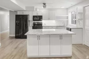 1283 N 2575 E, Layton, UT 84040 - Photo 32