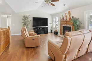 1283 N 2575 E, Layton, UT 84040 - Photo 8