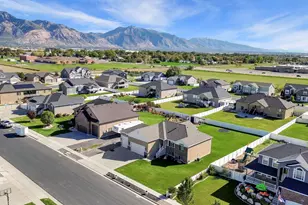 2405 W 2825 N, Farr West, UT 84404 - Photo 42