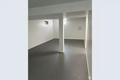 10433 S Carnation Dr, Sandy, UT 84094 - Photo 24