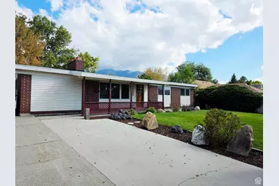 10433 S Carnation Dr, Sandy, UT 84094 - Photo 2