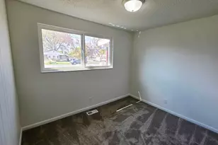 10433 S Carnation Dr, Sandy, UT 84094 - Photo 22