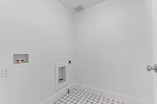 1113 W Angel Hill Ct, Layton, UT 84041 - Photo 18