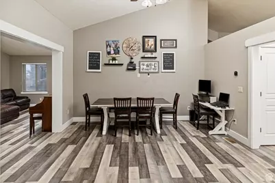 160 600 N, Millville, UT 84326 - Photo 6