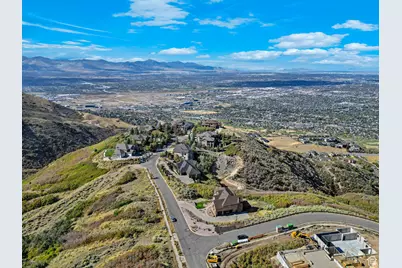 1349 E Elk Glen Dr N #33, Draper, UT 84020 - Photo 12