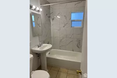 325 E 4425 S, Washington Terrace, UT 84405 - Photo 8