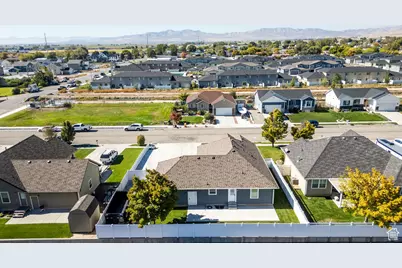 1143 S 150 W, Tremonton, UT 84337 - Photo 22