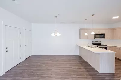 882 N Coulsen Dr #J203, Saratoga Springs, UT 84045 - Photo 14