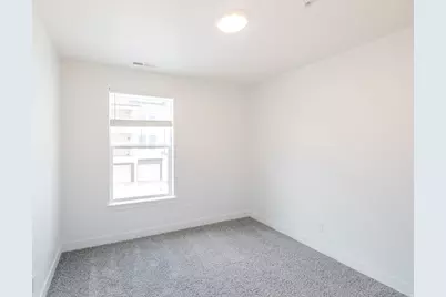 882 N Coulsen Dr #J203, Saratoga Springs, UT 84045 - Photo 6