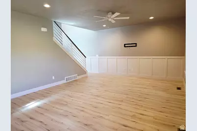 9051 N Clubhouse Ln, Eagle Mountain, UT 84005 - Photo 6