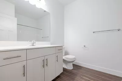 882 N Coulsen Dr #J301, Saratoga Springs, UT 84045 - Photo 12
