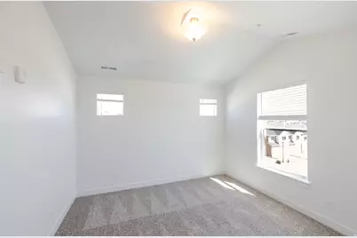 882 N Coulsen Dr #J302, Saratoga Springs, UT 84045 - Photo 10