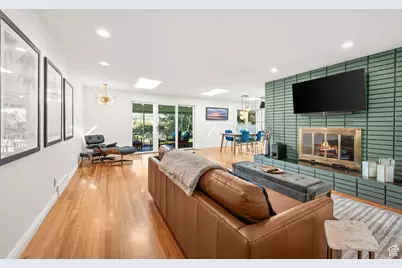 8597 S Mount Majestic Rd E, Sandy, UT 84093 - Photo 8